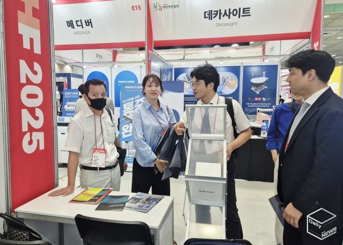 박상현 경기도의원, 'K-헬스케어 박람회'서 의료기업과 미팅, 최신기술과 의료기업 현장의 목소리 청취