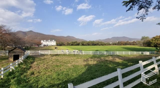 전국 최우수 친환경 농장으로 선정된 '농도원목장'