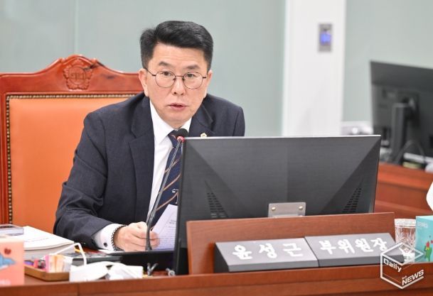 경기도의회 윤성근 의원
