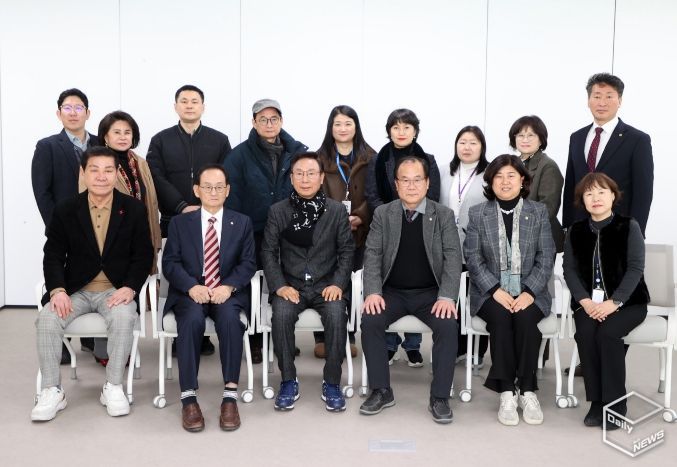 수원특례시의회 도시미래위원회-시민협의회,수원 군공항 이전 위해 ‘맞손’